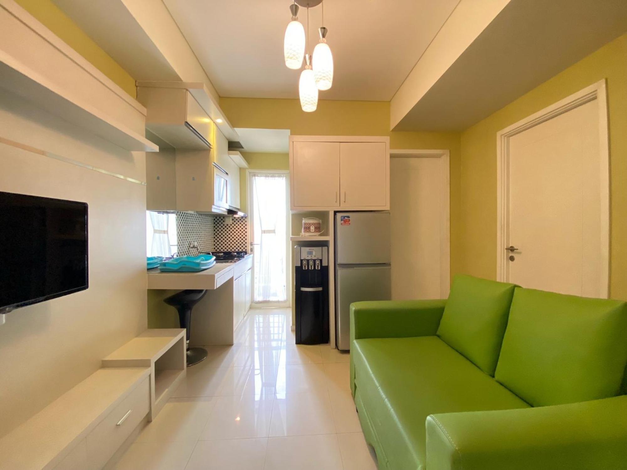 2br Cozy At Parahyangan By Travelio