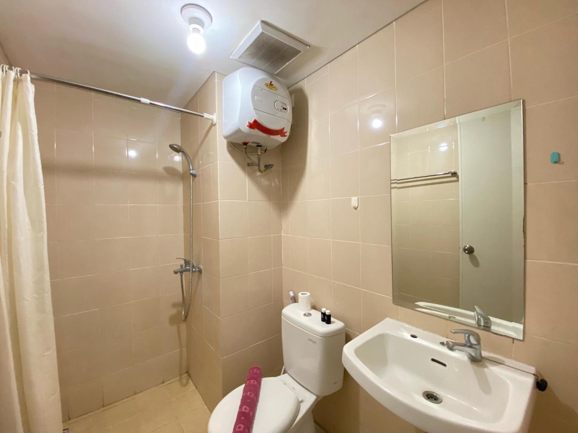 2br Cozy At Parahyangan By Travelio
